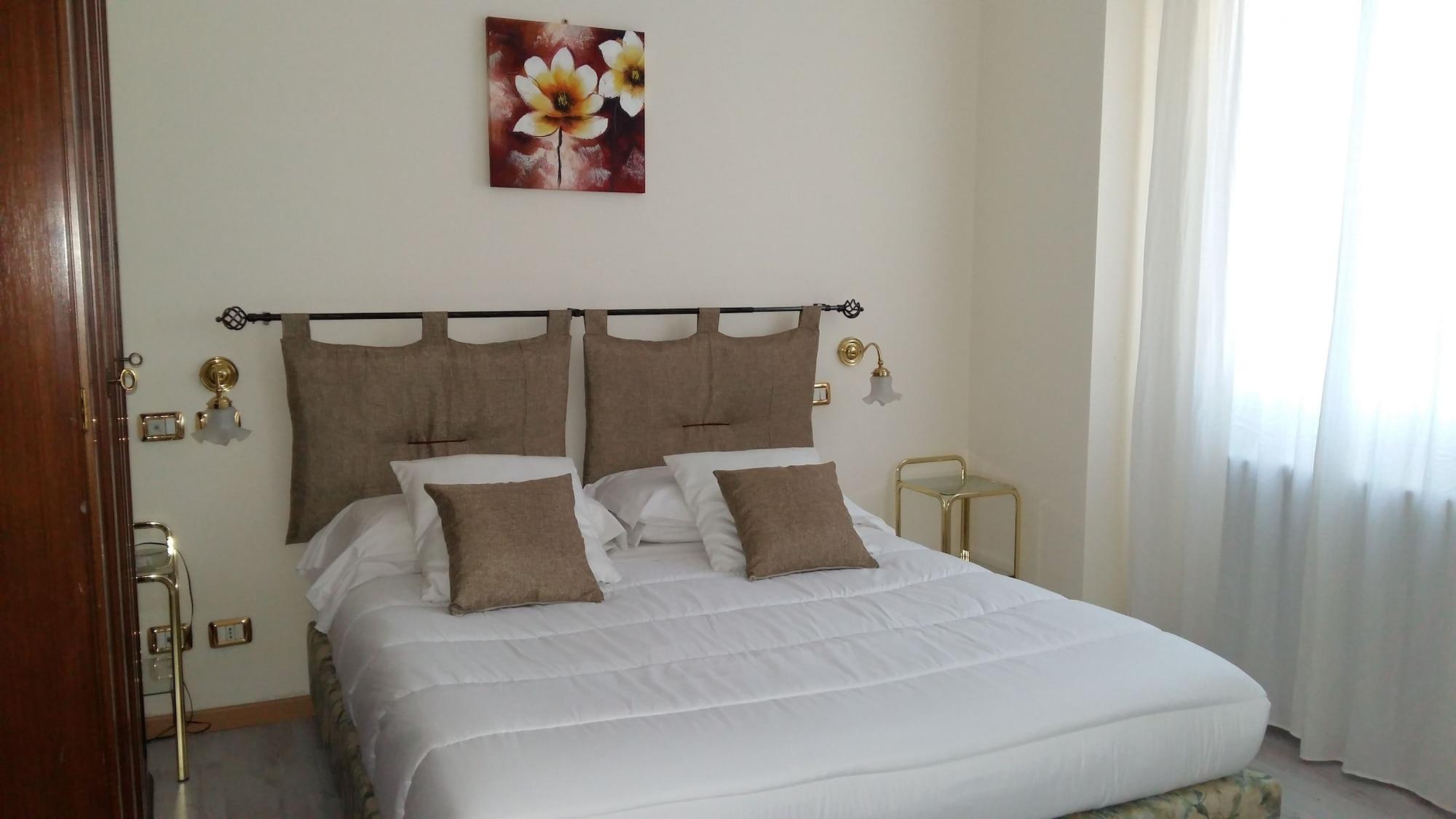 Hotel Villa Delle Ortensie Sant'Omobono Imagna Eksteriør billede