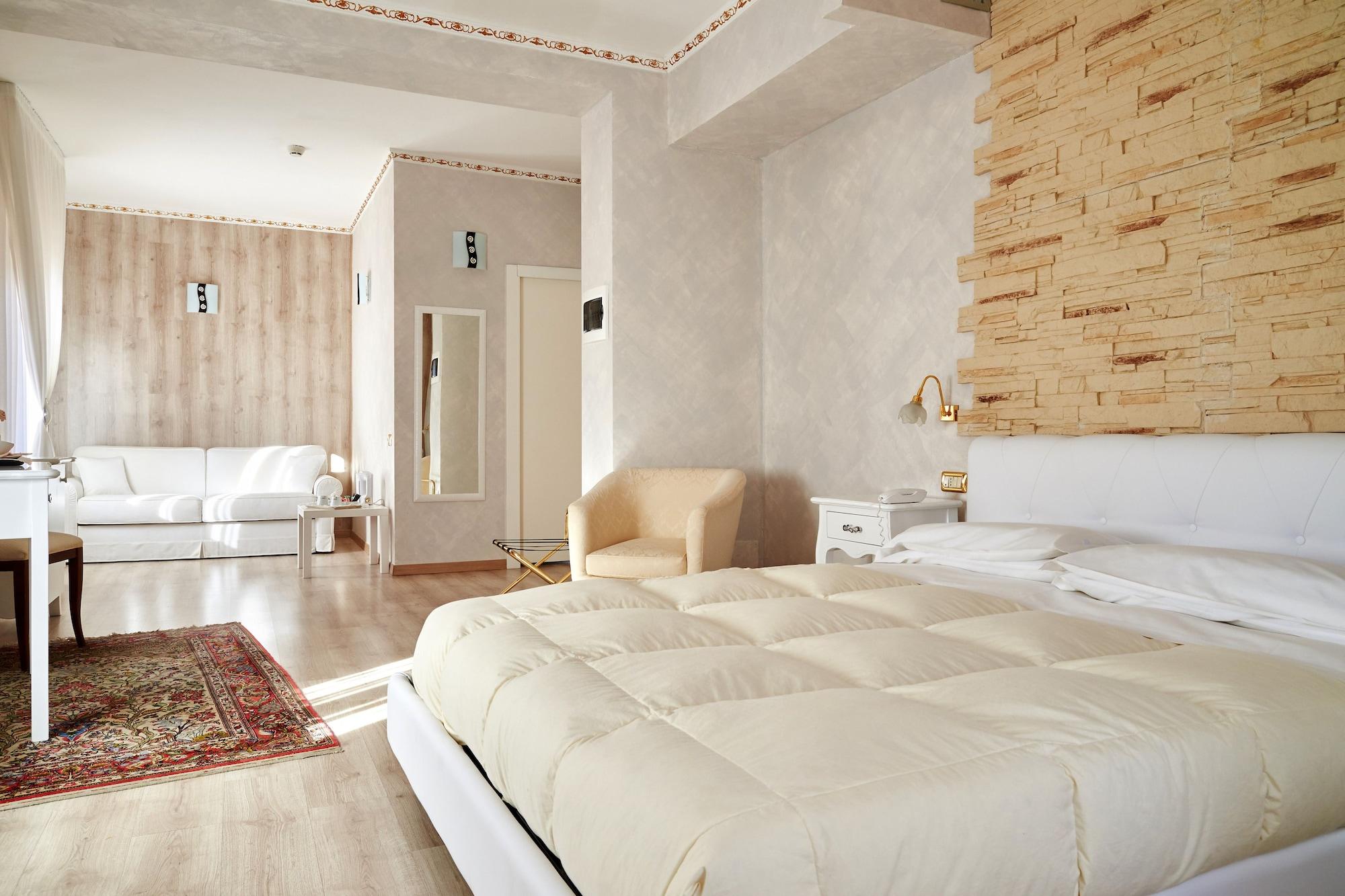 Hotel Villa Delle Ortensie Sant'Omobono Imagna Eksteriør billede