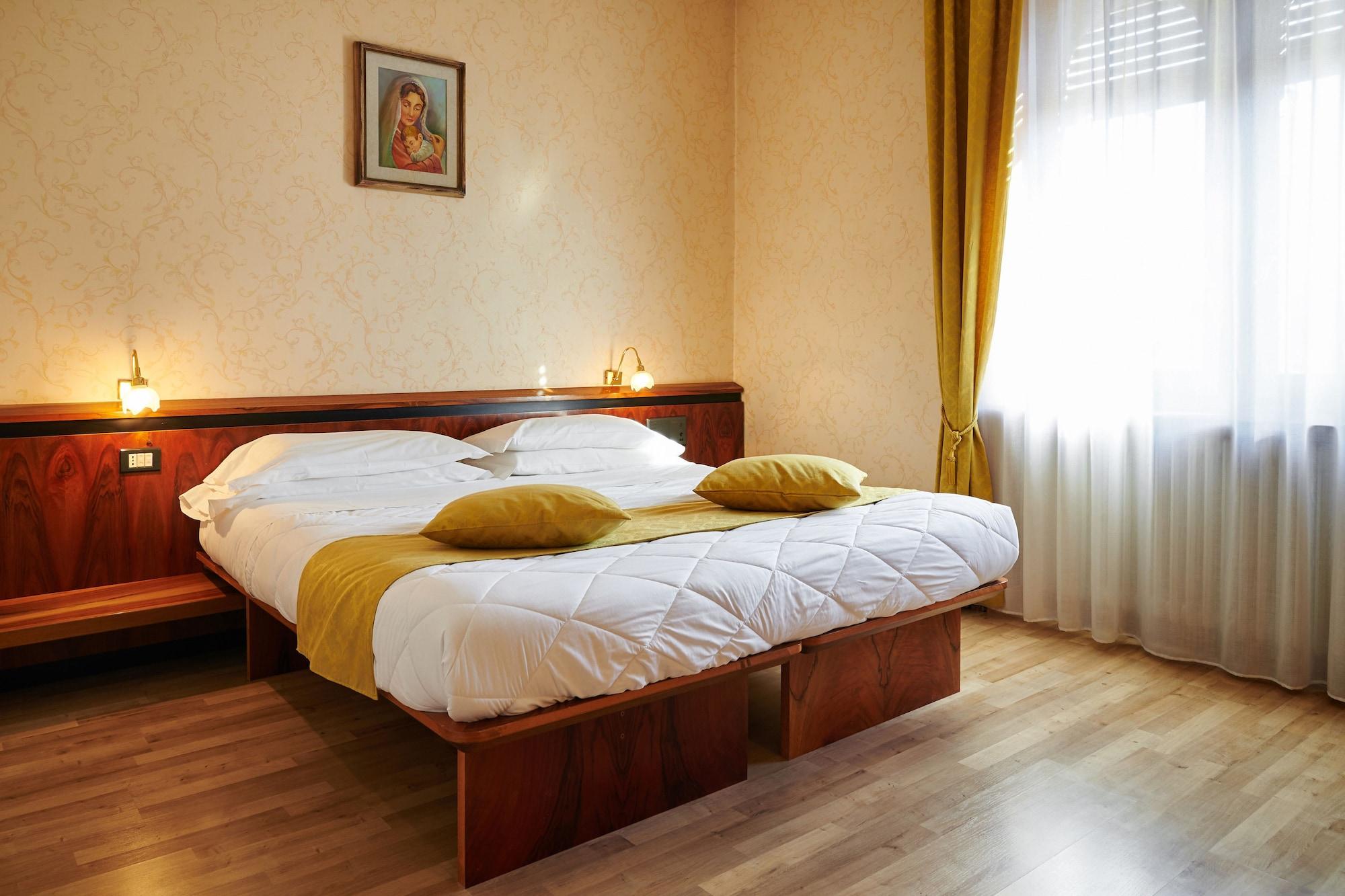 Hotel Villa Delle Ortensie Sant'Omobono Imagna Eksteriør billede