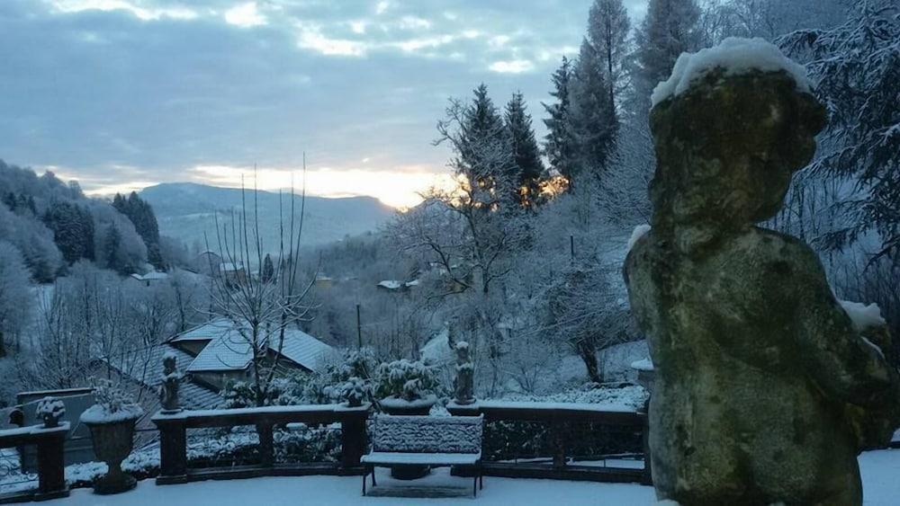 Hotel Villa Delle Ortensie Sant'Omobono Imagna Eksteriør billede